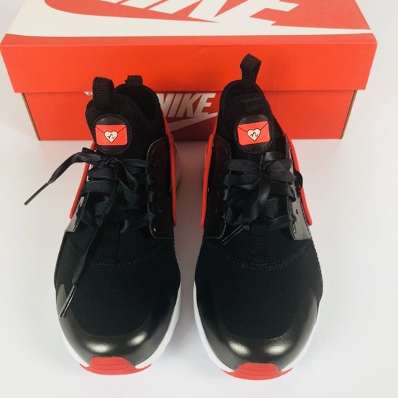 Nike Huarache Run Ultra QS - Picture 3 of 6